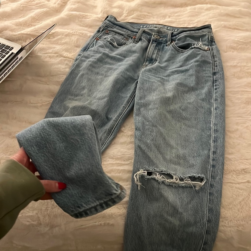 American eagle mom jeans